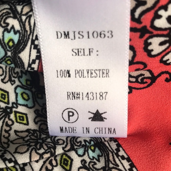 Adorable print romper - Picture 10 of 10